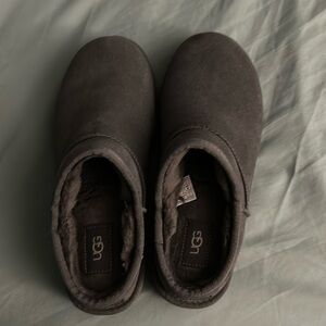 Uggs